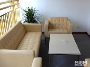 重慶辦公家具廠一站式采購 文件柜、辦公桌、老板桌、會(huì)議桌、屏風(fēng)隔斷工位、沙發(fā)茶幾與前臺