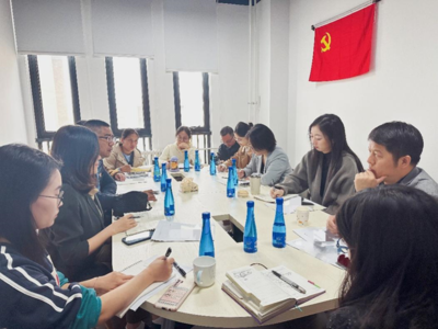 國經(jīng)貿(mào)學(xué)院聯(lián)合學(xué)校大學(xué)生心理咨詢中心開展心理危機干預(yù)集體會商第一期