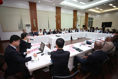 駐牙買加使館舉辦領(lǐng)事保護工作四方聯(lián)席會議